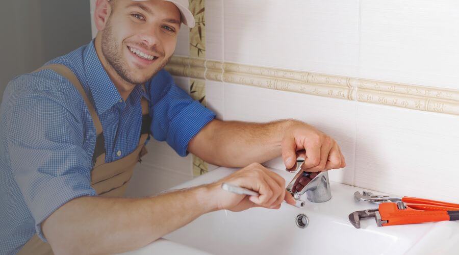 Handle or spout repair in Trout, LA